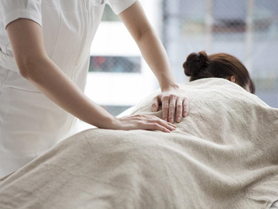 ���ڸ��˰�Ħ