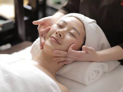 ���ڰ�Ħ����