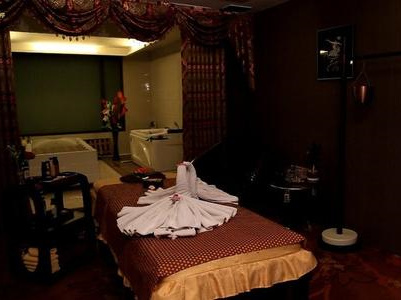 ���ڰ�Ħ����