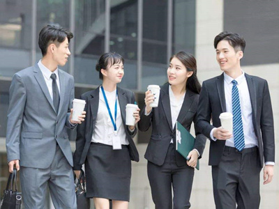 ���ڸ��˰�Ħ����