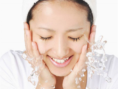 ����˿�����