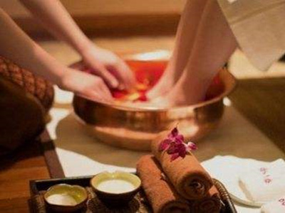 ���ư�Ħʱ��о���������ô���£���ׯ���˰�Ħ��ݻش���������⣡