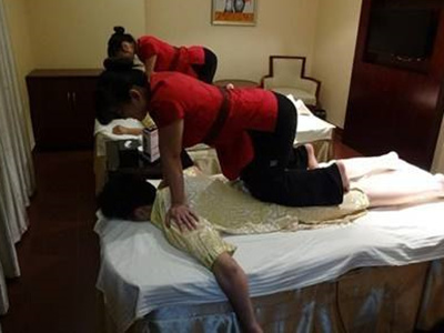 ����˿�����