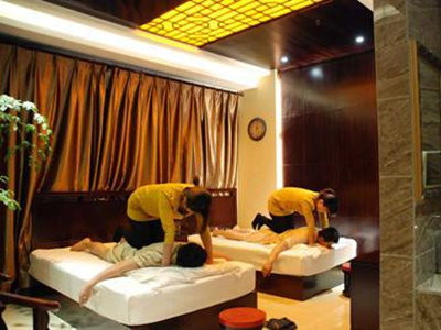 ����˿�����