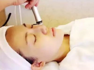 ���ڸ���˿�ఴĦ����