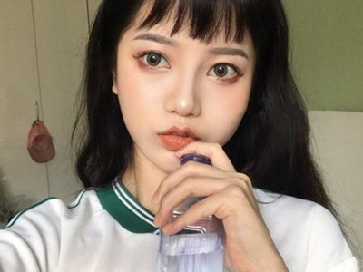 ����˿�����