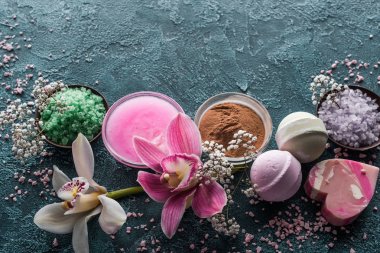 ���ڰ�Ħ���ŷ��񵽵׻������㰡