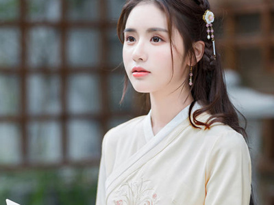 ����˿�����