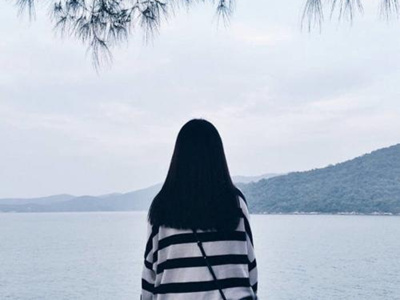 ����Ů����Ħ����