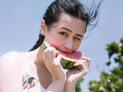 ����Ů����Ħ����