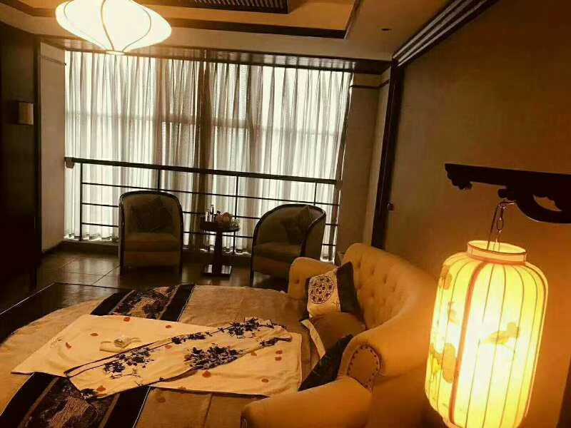 ���ڸ߶�˿�����