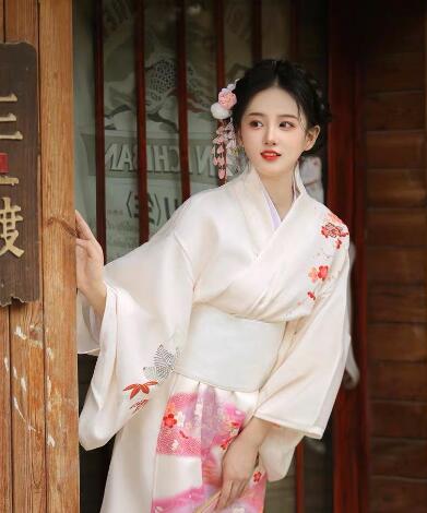 ����ɣ�ð�Ħ������������ľ��������