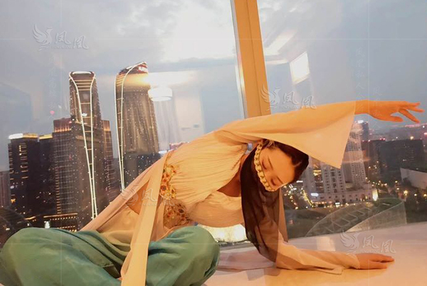 ��������˿�������ߴ�Ұ�Ħ����Щ�ô���