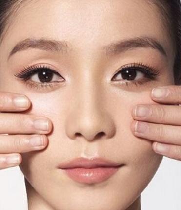 ��Ħ�����۾�