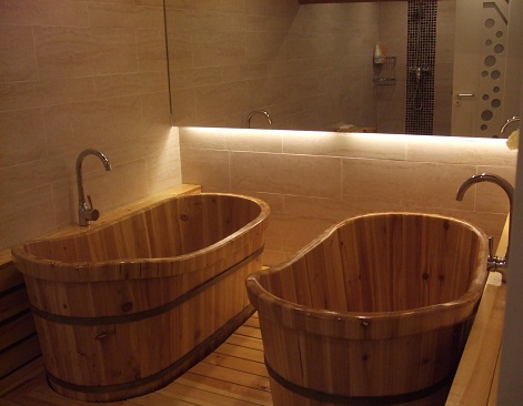 ���˼�ѹ��